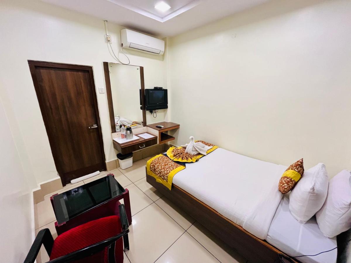 Shankar Bhavan By Vinayak Hotels Brahmapur Exterior photo