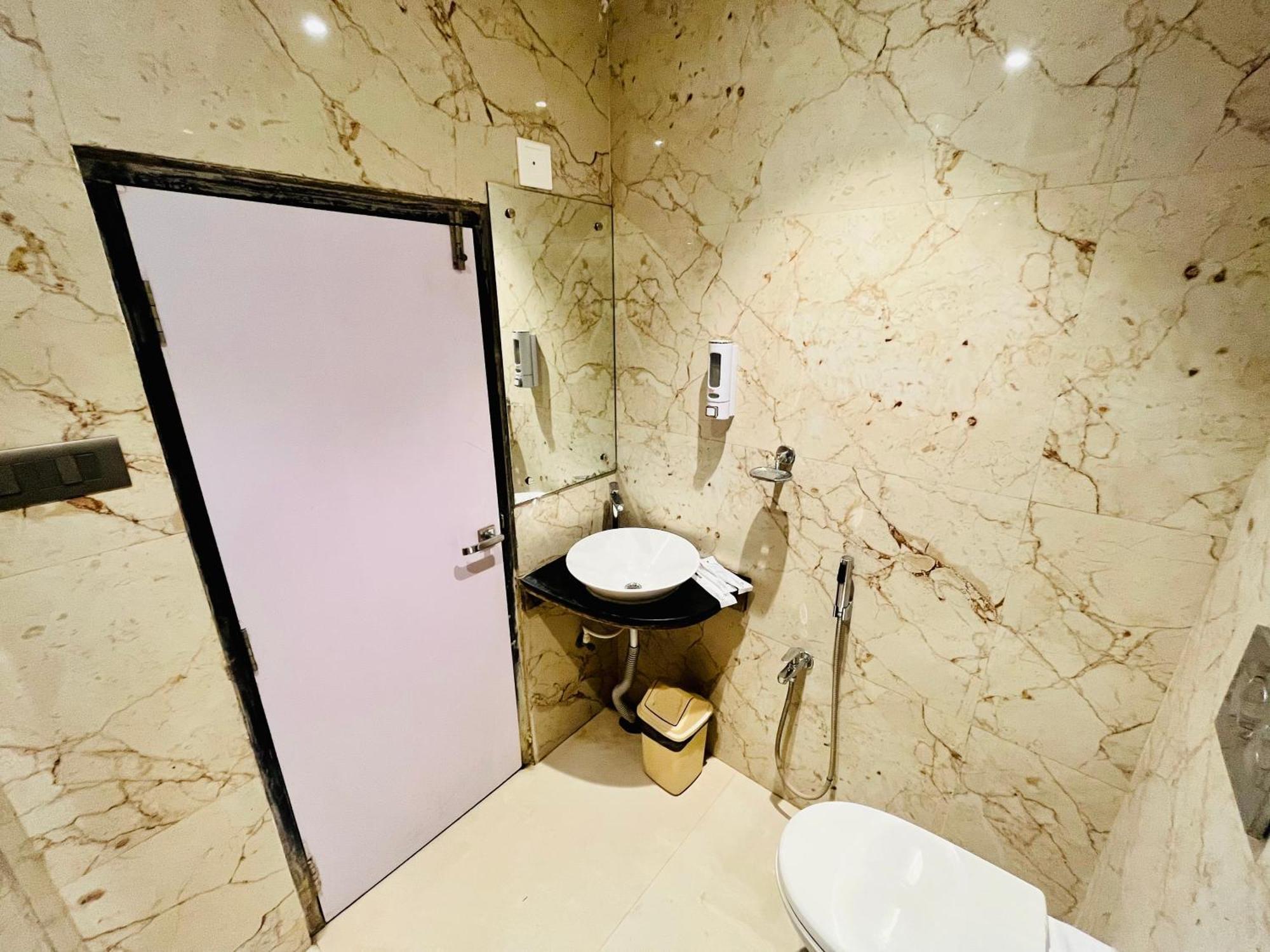 Shankar Bhavan By Vinayak Hotels Brahmapur Exterior photo