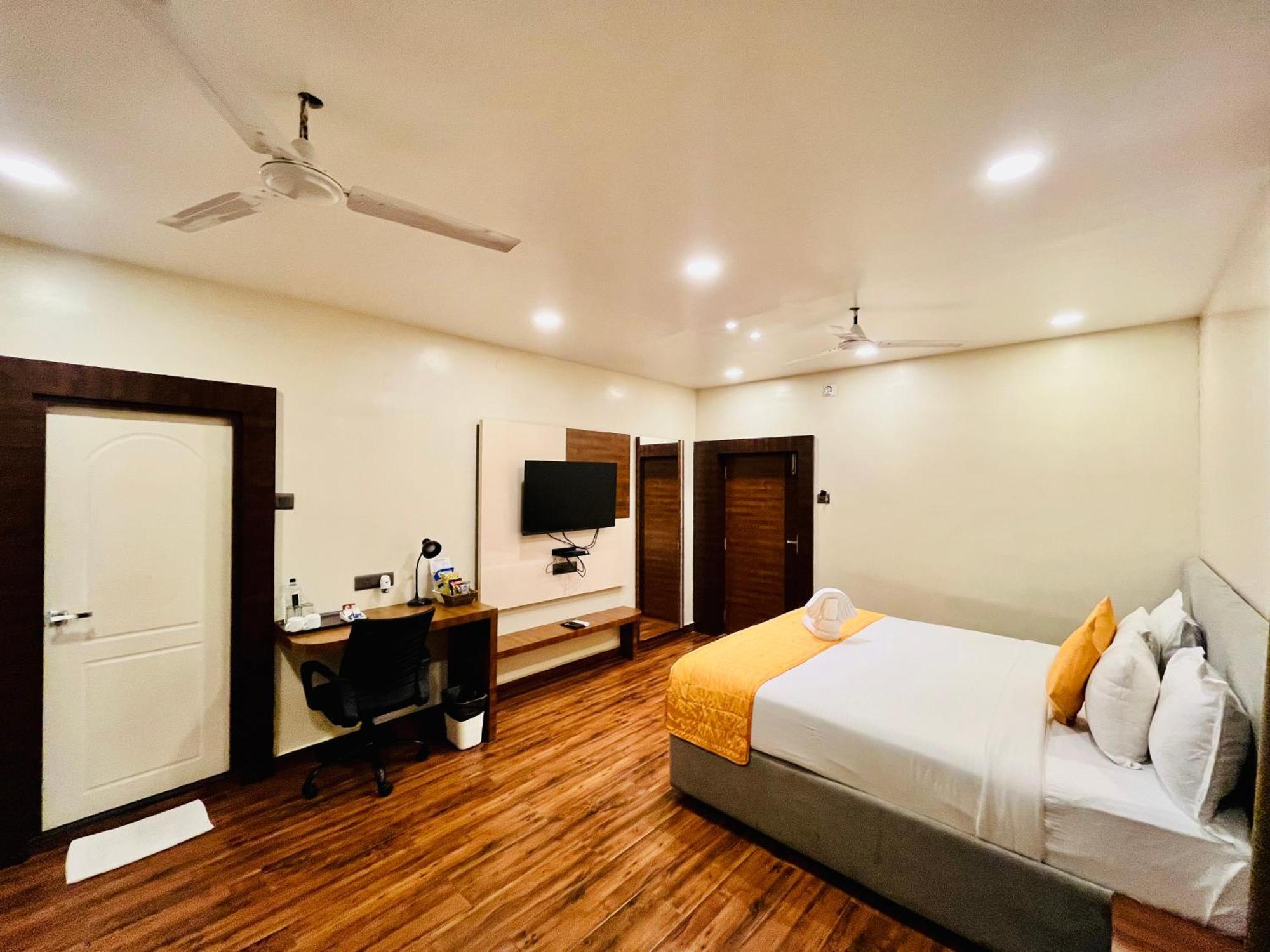 Shankar Bhavan By Vinayak Hotels Brahmapur Exterior photo