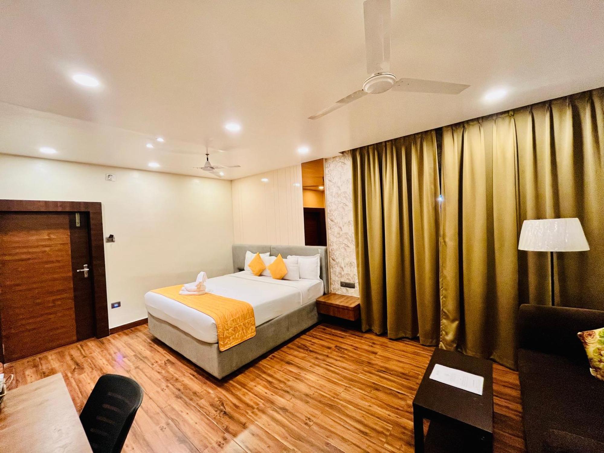 Shankar Bhavan By Vinayak Hotels Brahmapur Exterior photo